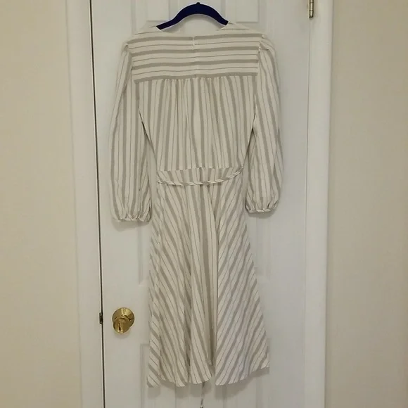 Calvin Klein wrap dress - Picture 7 of 8